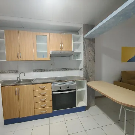 R31 Lcestudio * Las Palmas de Gran Canaria